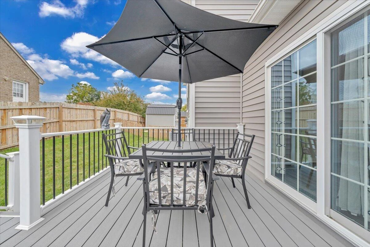 4018 Hazelridge RD - Photo 34