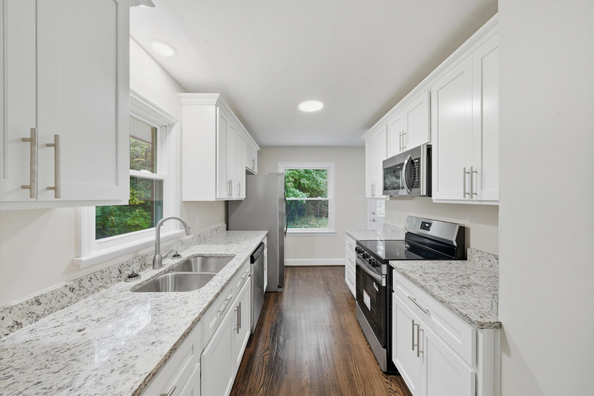 2707 Mountainaire AVE - Photo 7