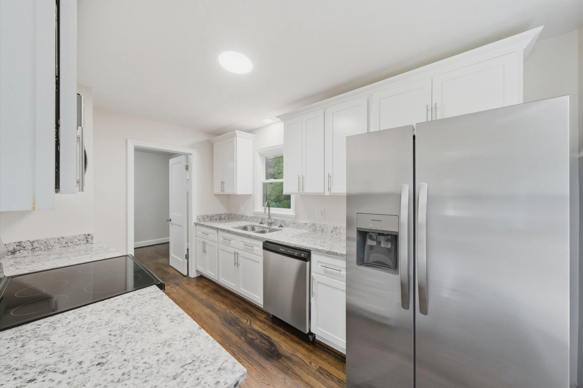 2707 Mountainaire AVE - Photo 8