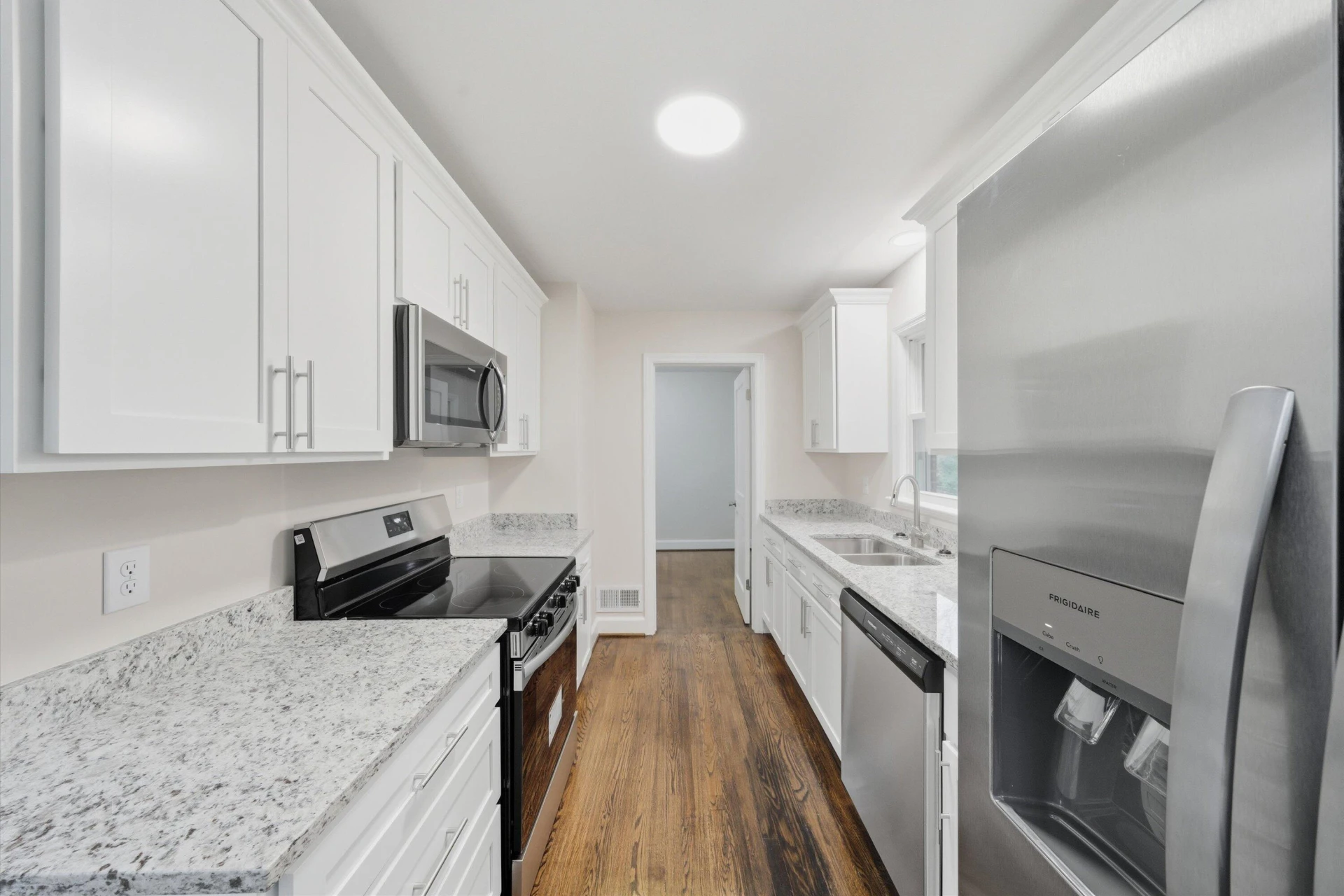 2707 Mountainaire AVE - Photo 9