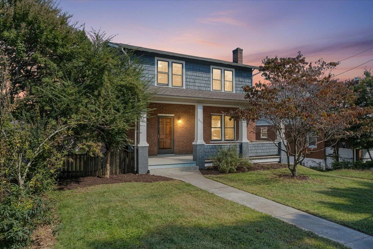 2115 Berkley AVE