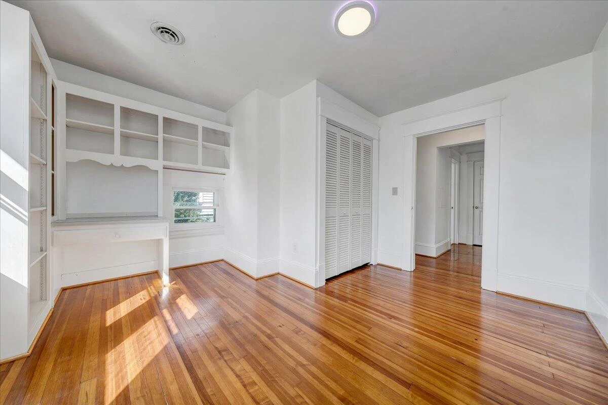 2115 Berkley AVE - Photo 14