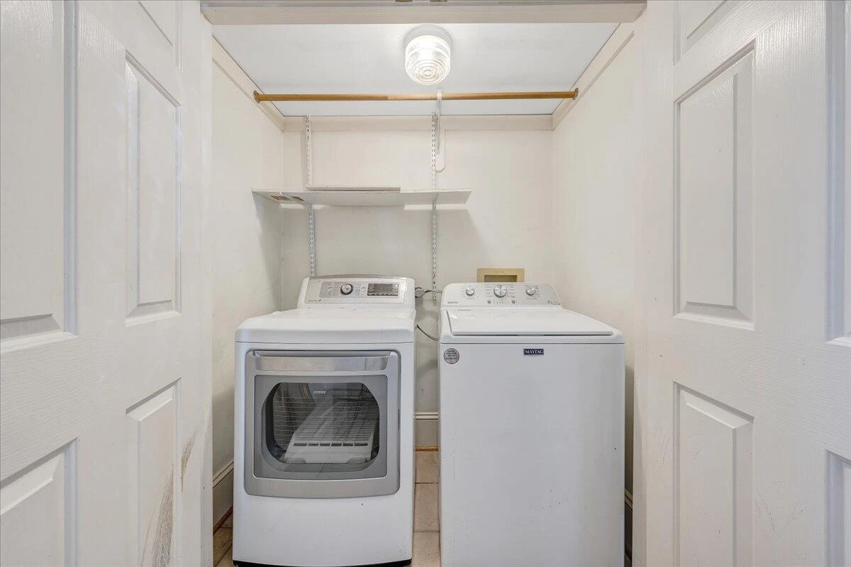 2115 Berkley AVE - Photo 27