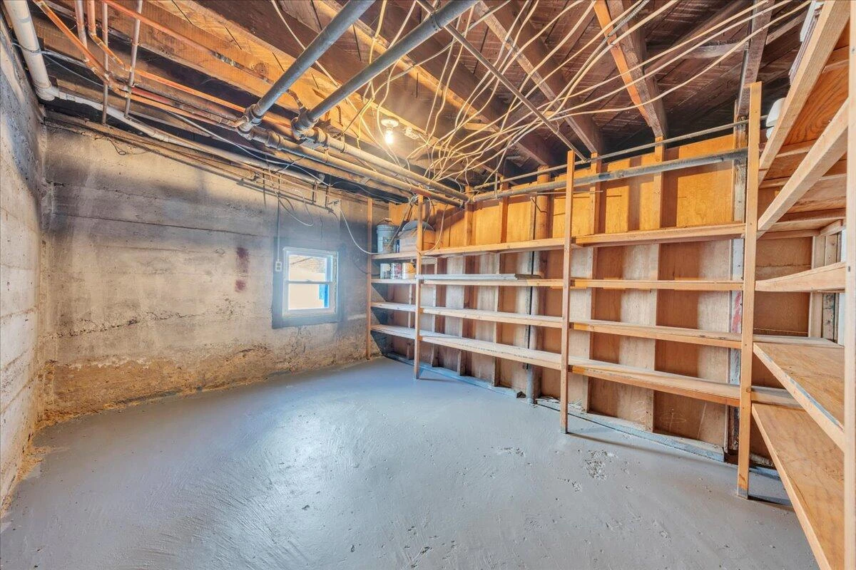 2115 Berkley AVE - Photo 37