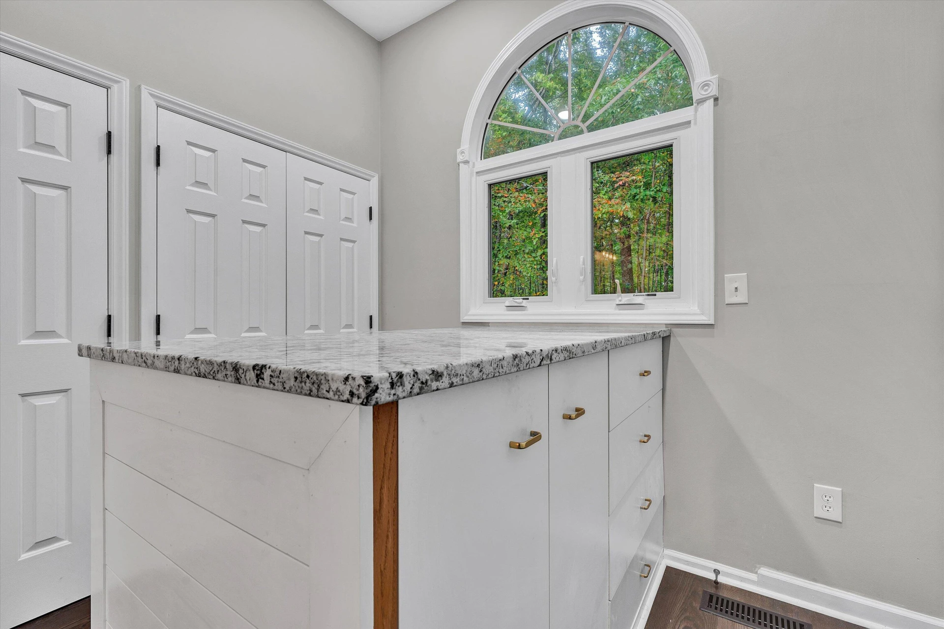 40 WOODS LANDING LN - Photo 24