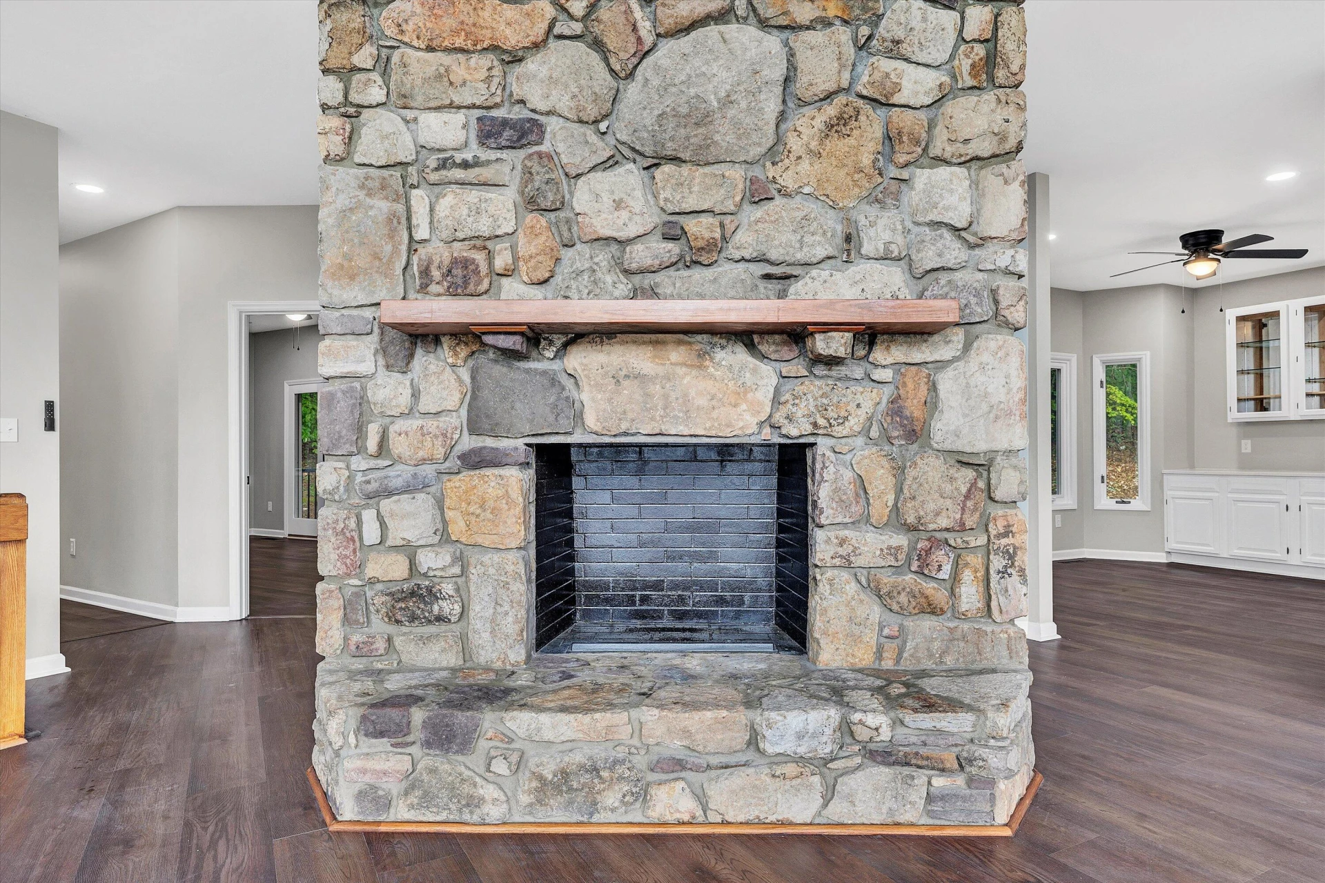 40 WOODS LANDING LN - Photo 34