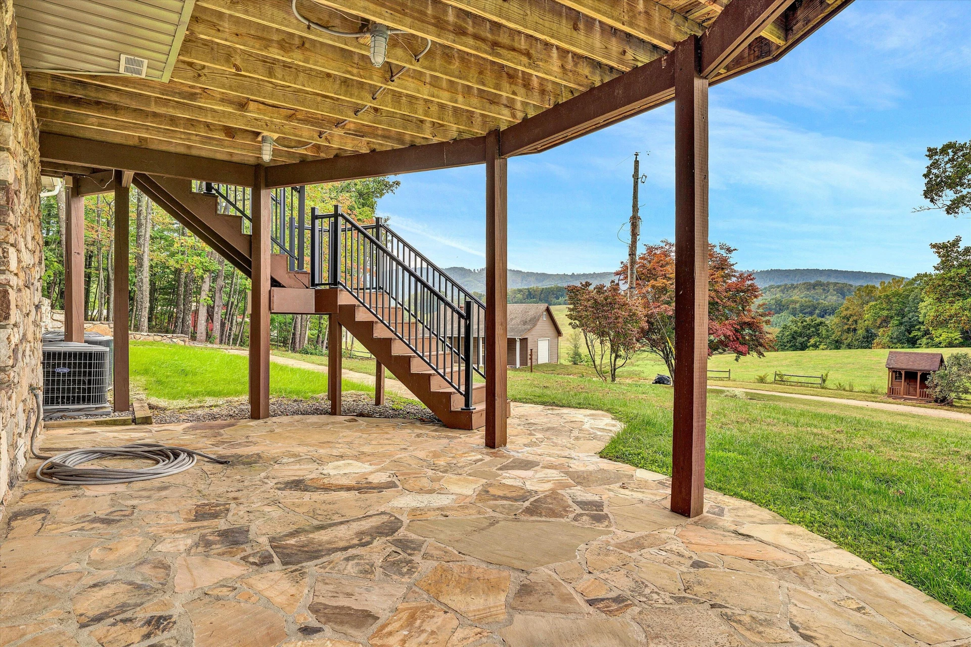 40 WOODS LANDING LN - Photo 86