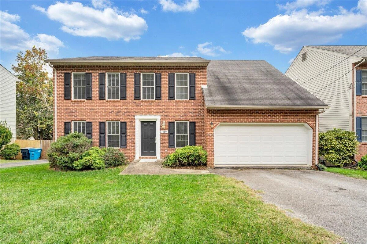 1569 Read Mountain RD