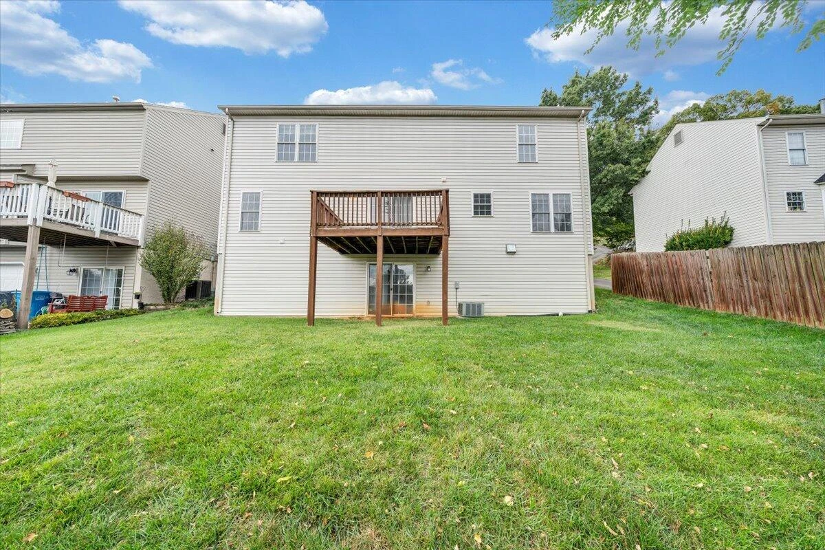 1569 Read Mountain RD - Photo 12