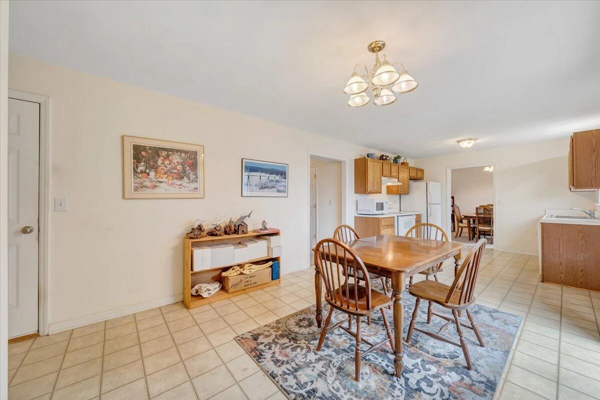 1569 Read Mountain RD - Photo 31