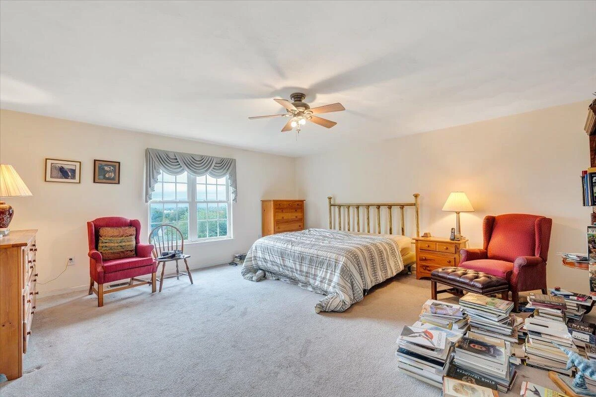 1569 Read Mountain RD - Photo 37