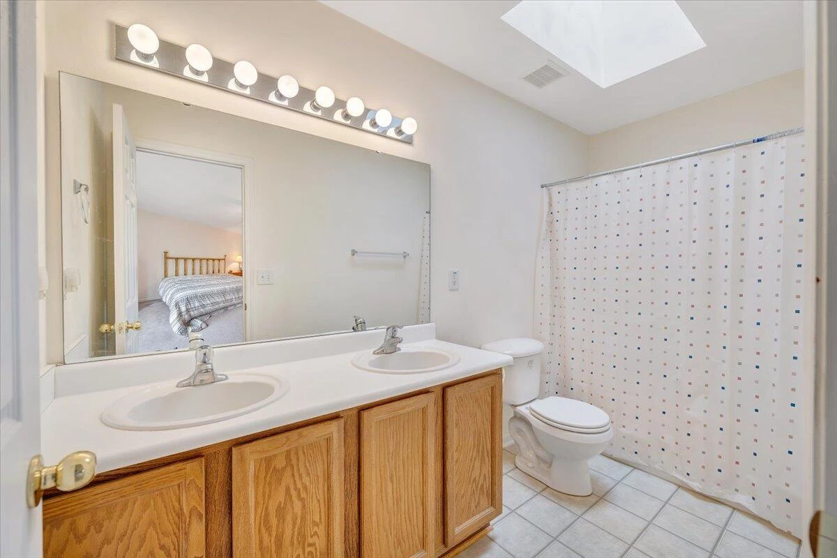 1569 Read Mountain RD - Photo 40