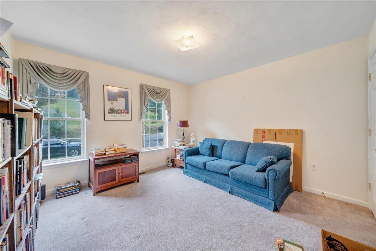 1569 Read Mountain RD - Photo 46