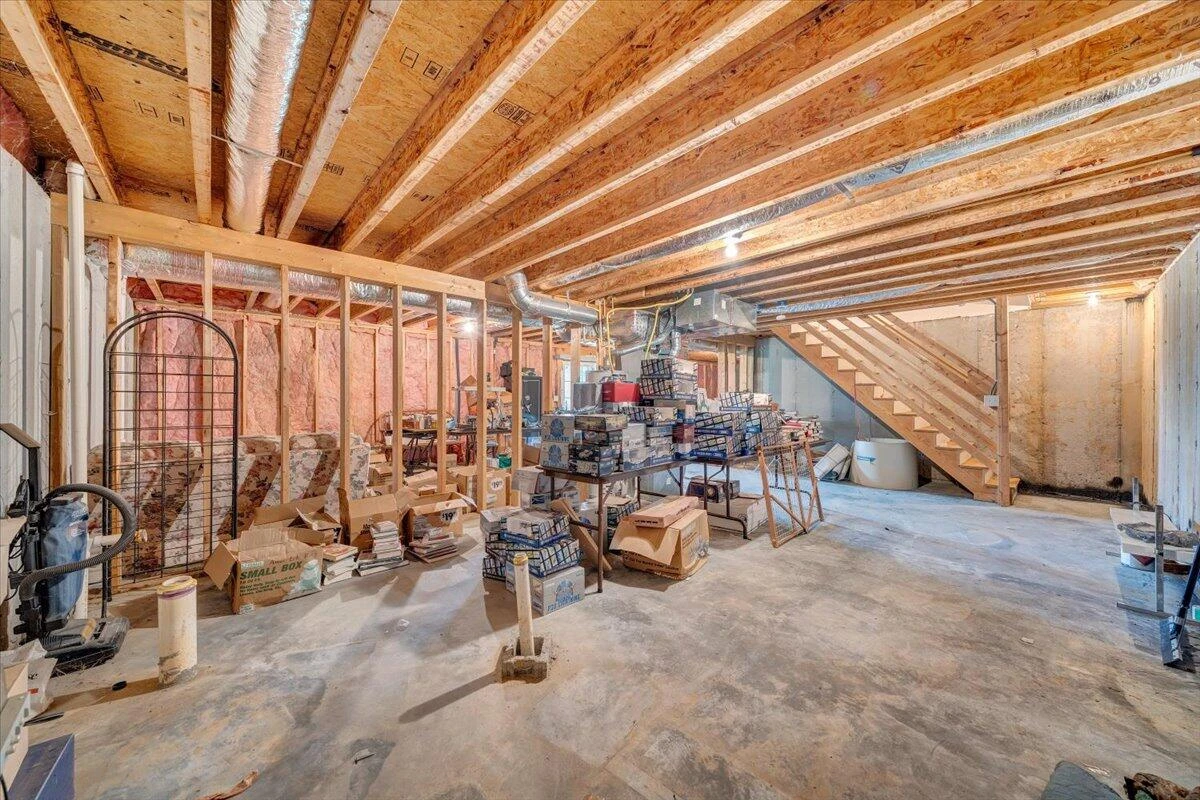 1569 Read Mountain RD - Photo 49