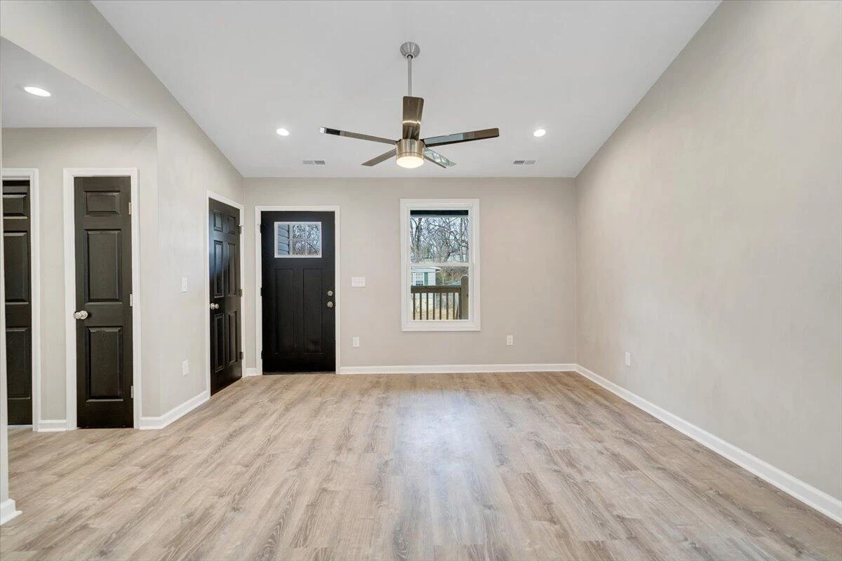 1417 Varnell AVE - Photo 12