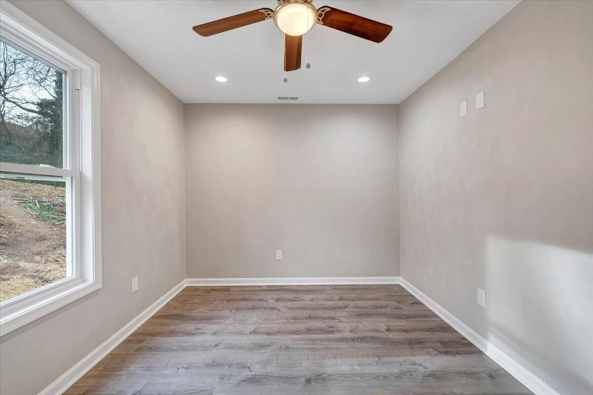 1417 Varnell AVE - Photo 14