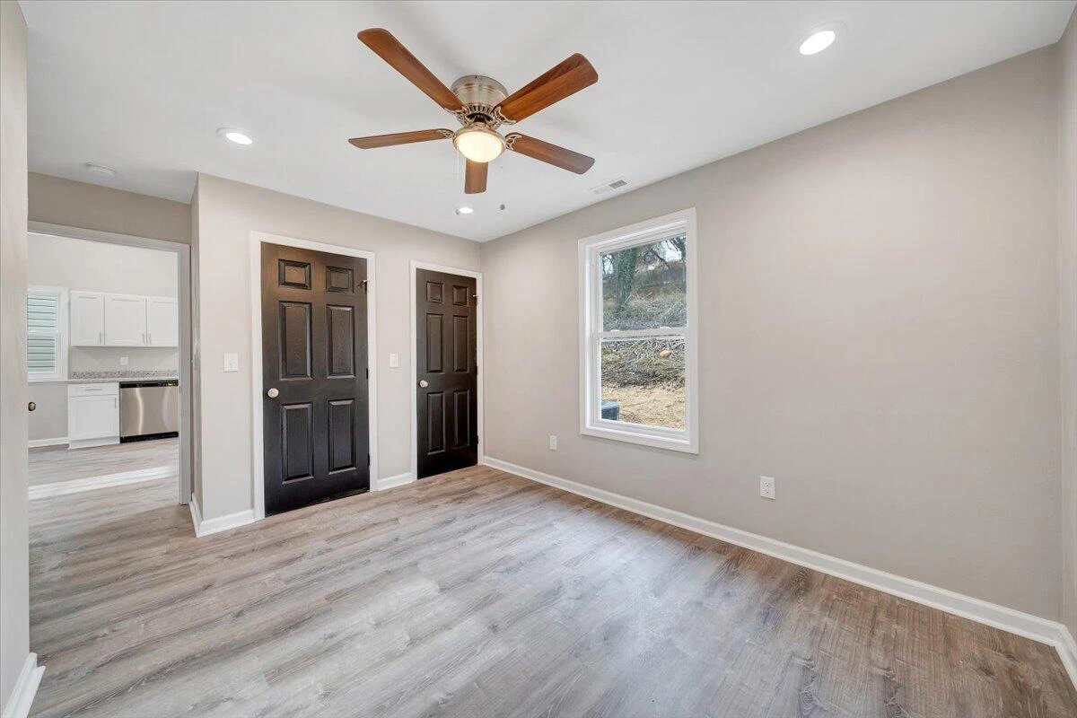 1417 Varnell AVE - Photo 16