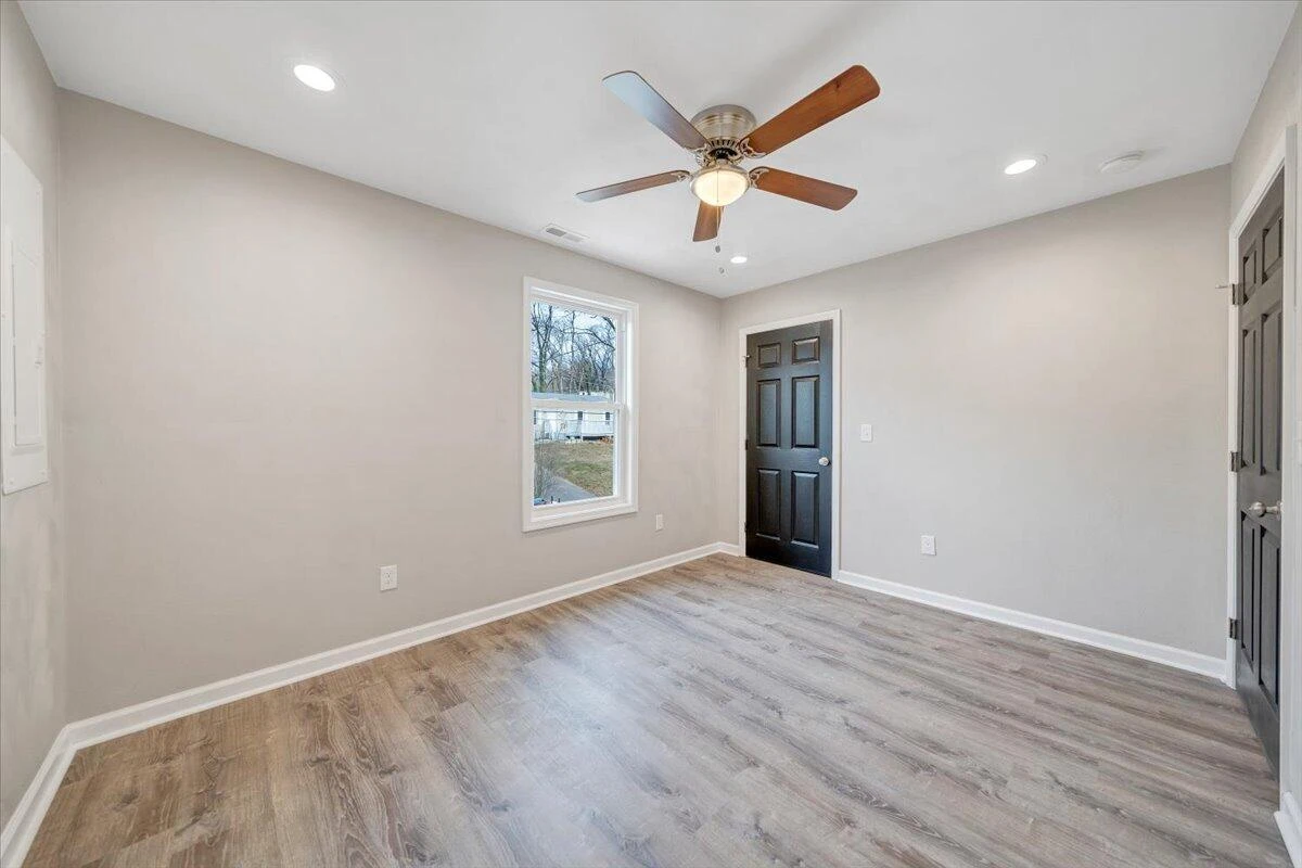 1417 Varnell AVE - Photo 18