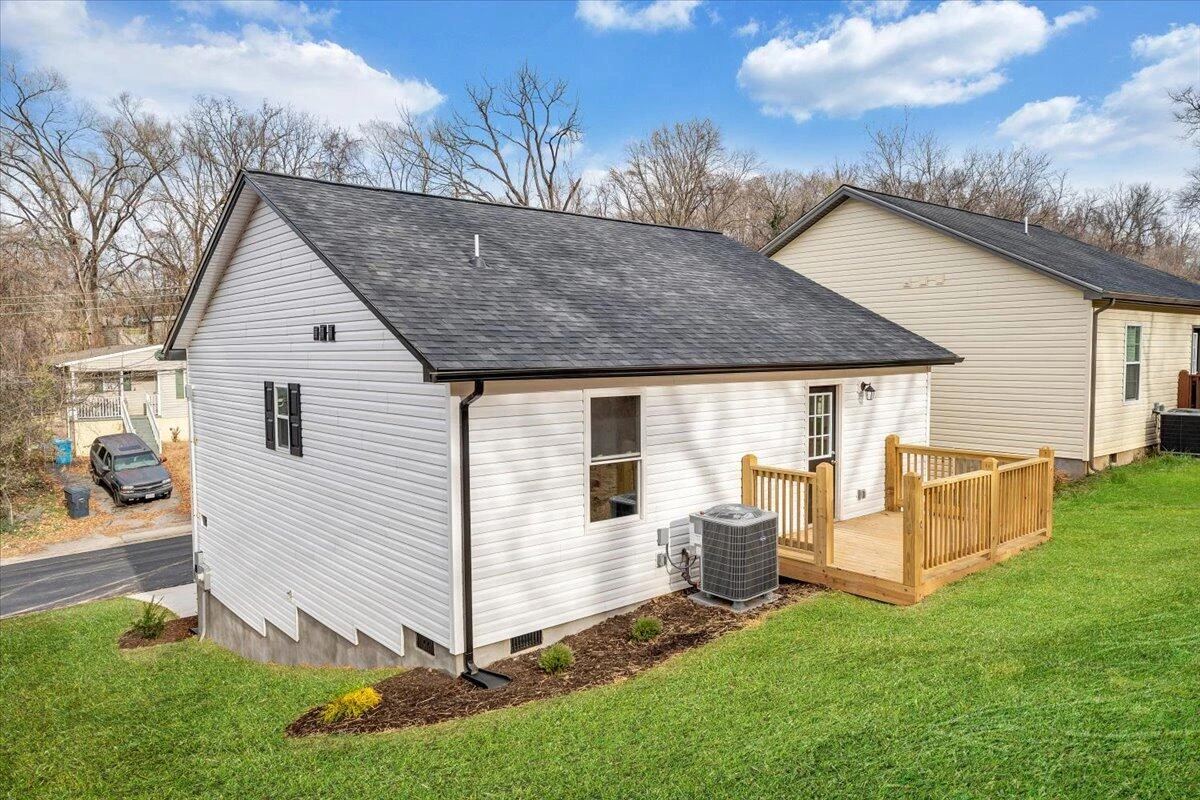 1417 Varnell AVE - Photo 28