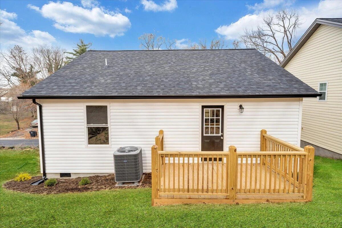 1417 Varnell AVE - Photo 30