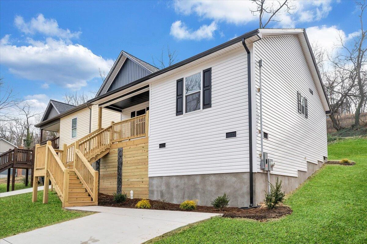 1417 Varnell AVE - Photo 35