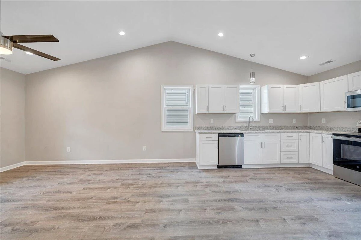 1417 Varnell AVE - Photo 6