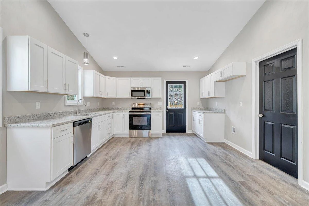 1417 Varnell AVE - Photo 7