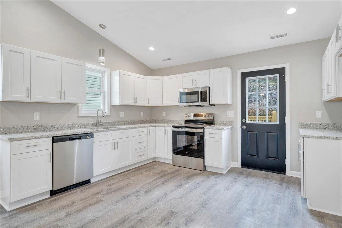1417 Varnell AVE - Photo 8