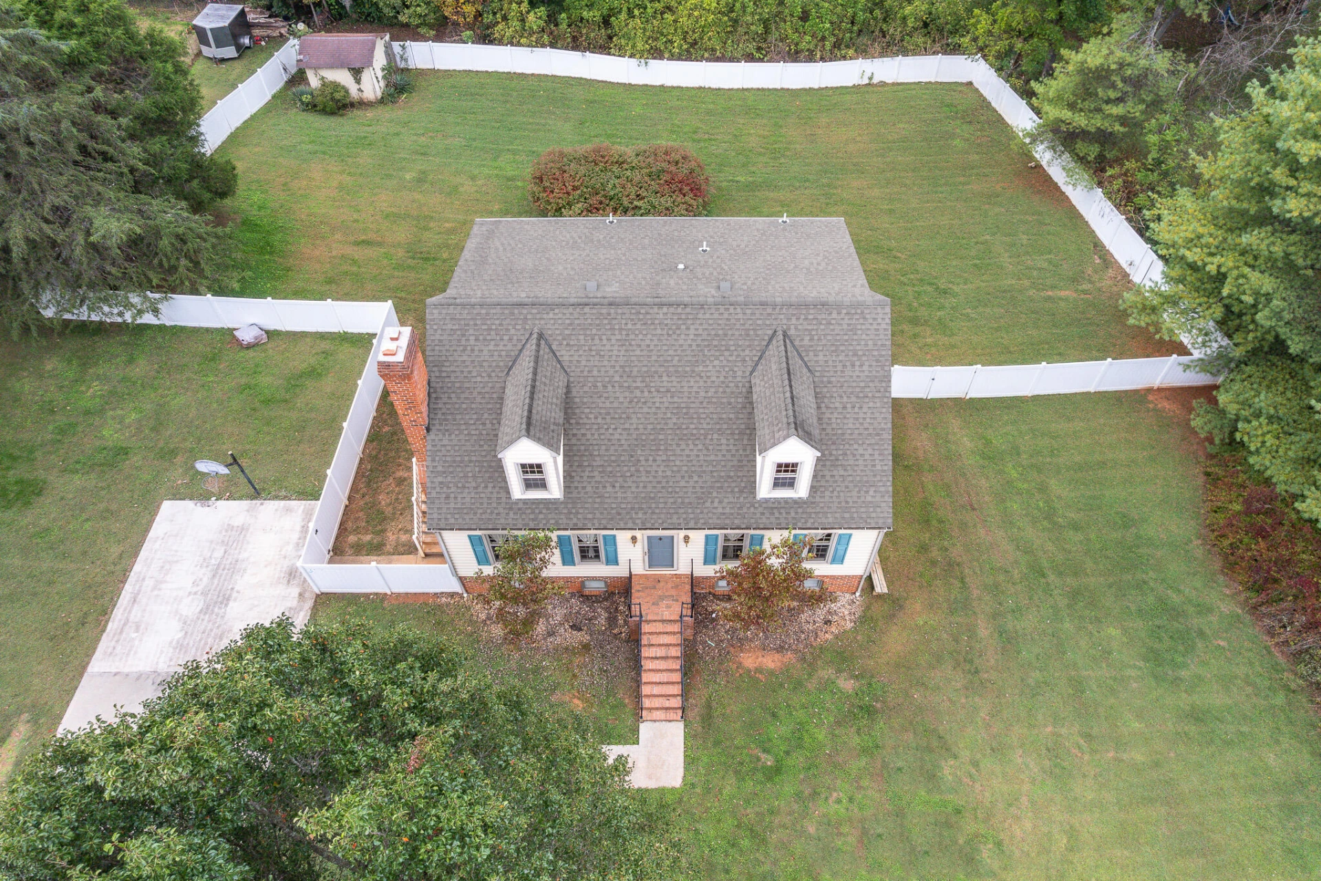 111 Otter Ridge DR - Photo 4