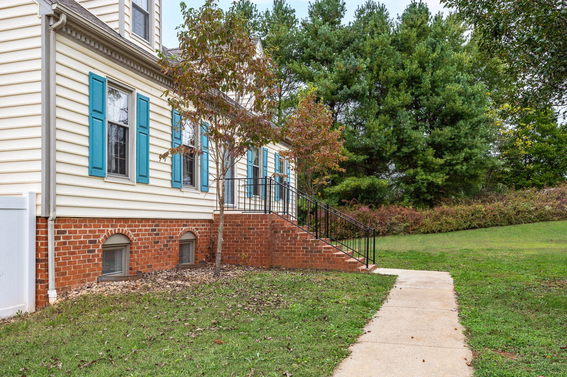111 Otter Ridge DR - Photo 8