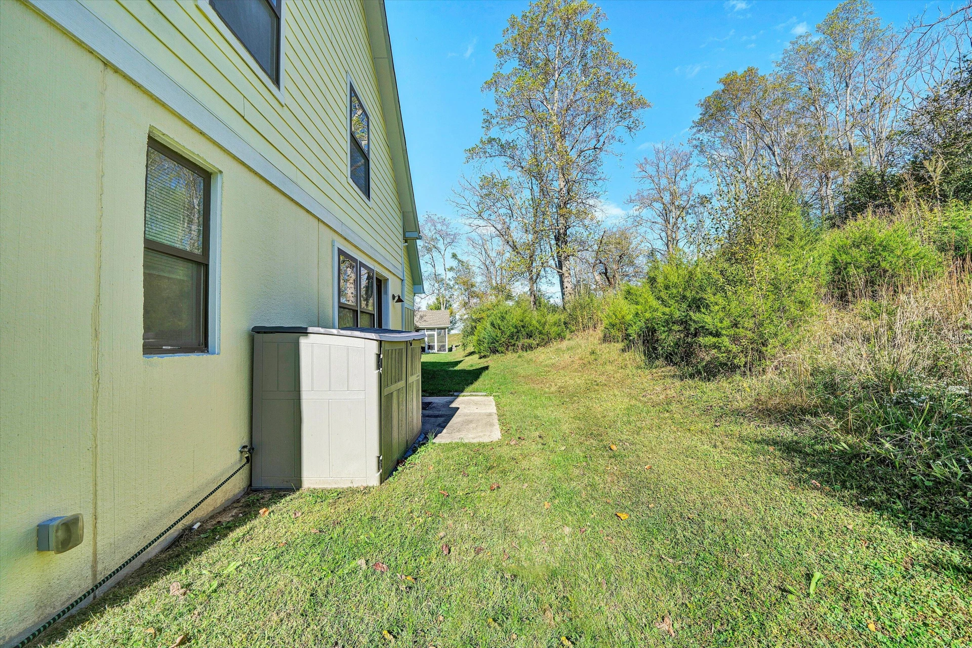 281 New Cameron DR - Photo 35