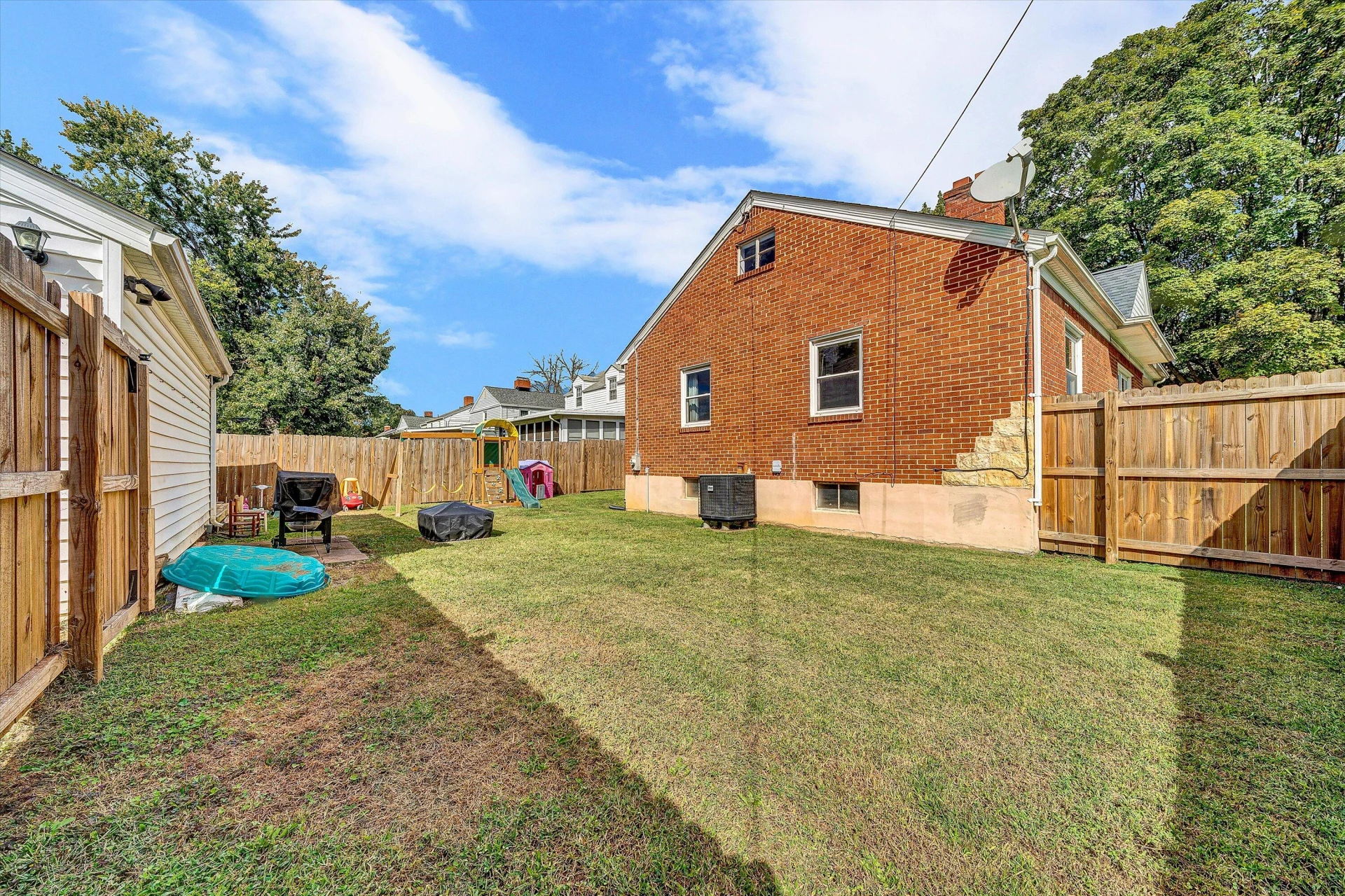 3004 Kennedy ST - Photo 23