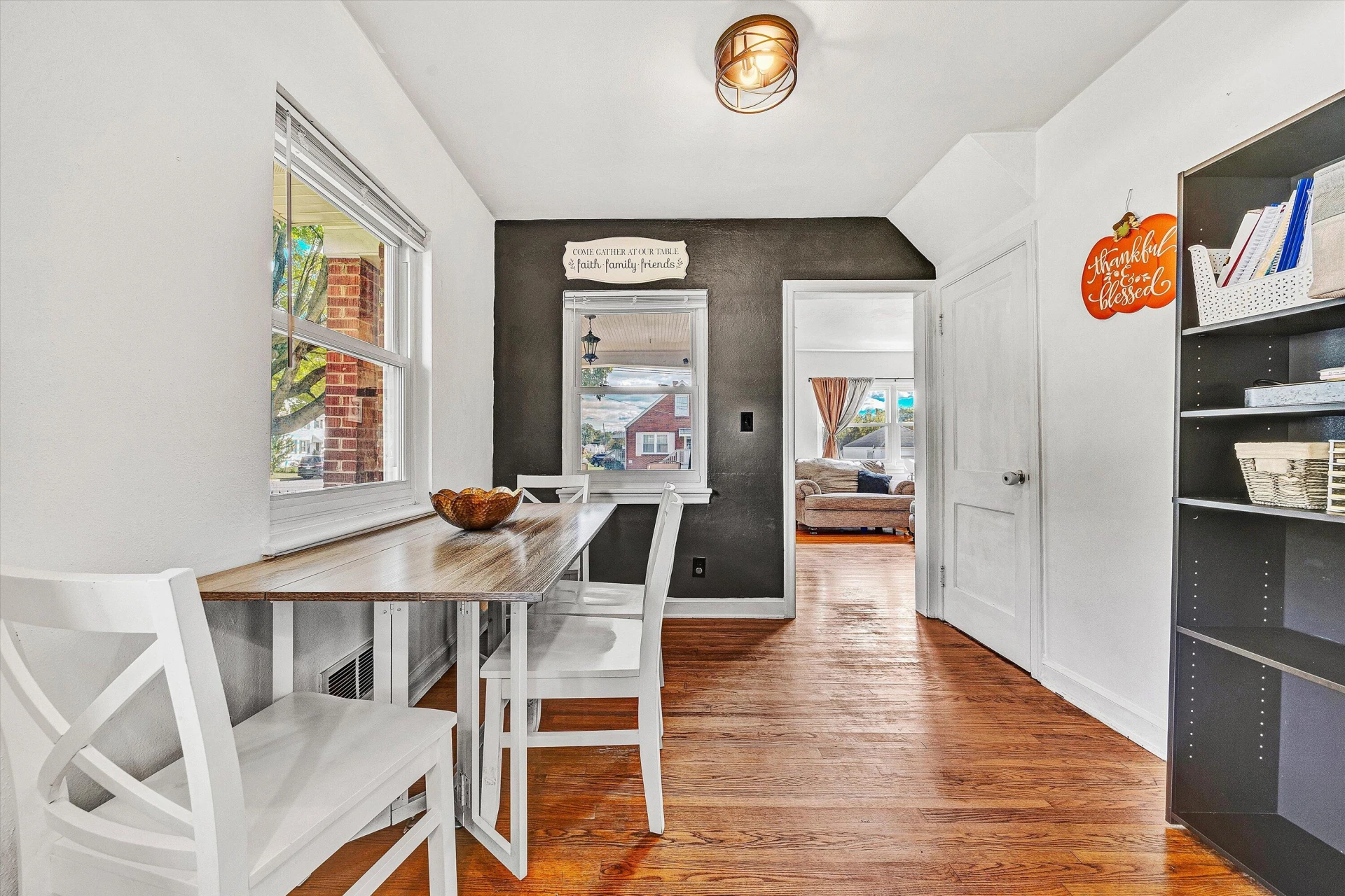 3004 Kennedy ST - Photo 8