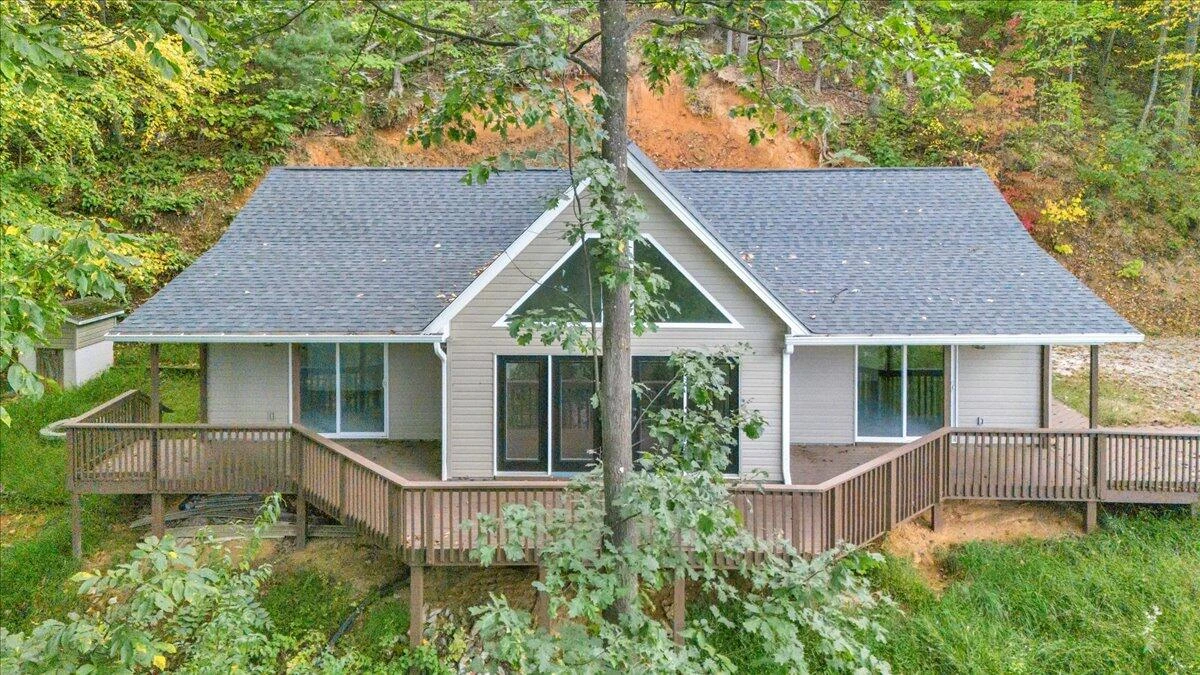 5613 Midway DR