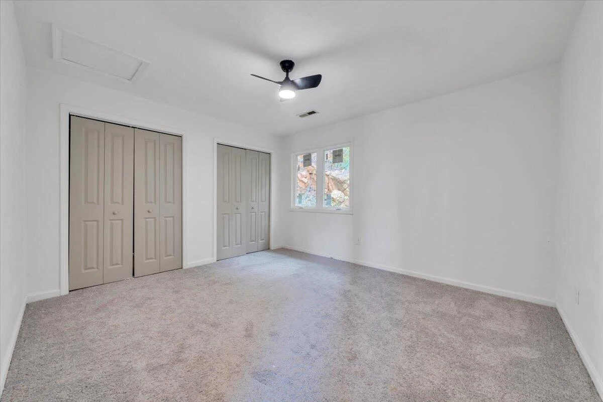 5613 Midway DR - Photo 21