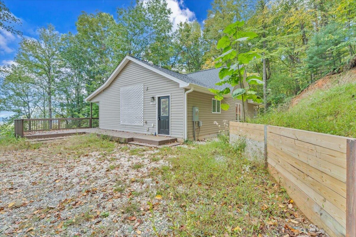 5613 Midway DR - Photo 31