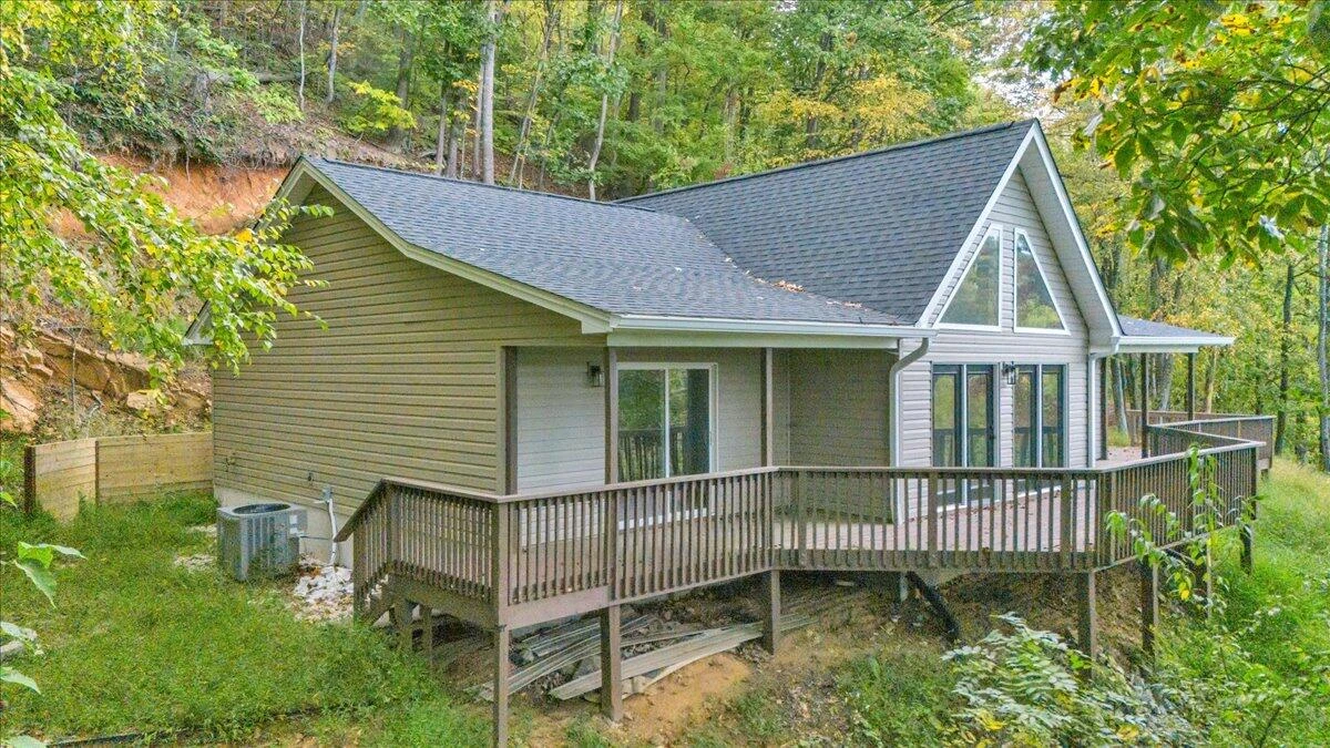 5613 Midway DR - Photo 43