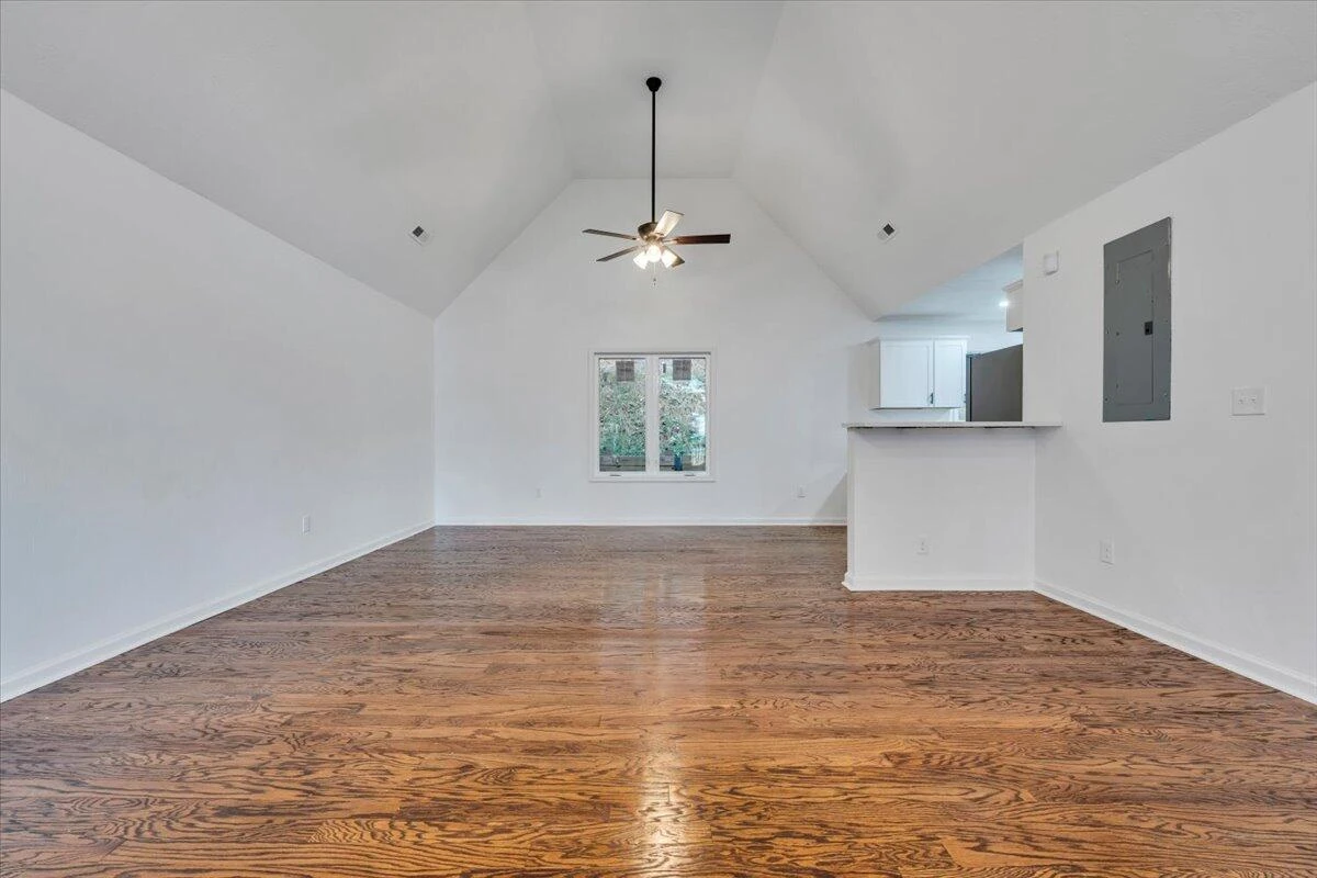 5613 Midway DR - Photo 6