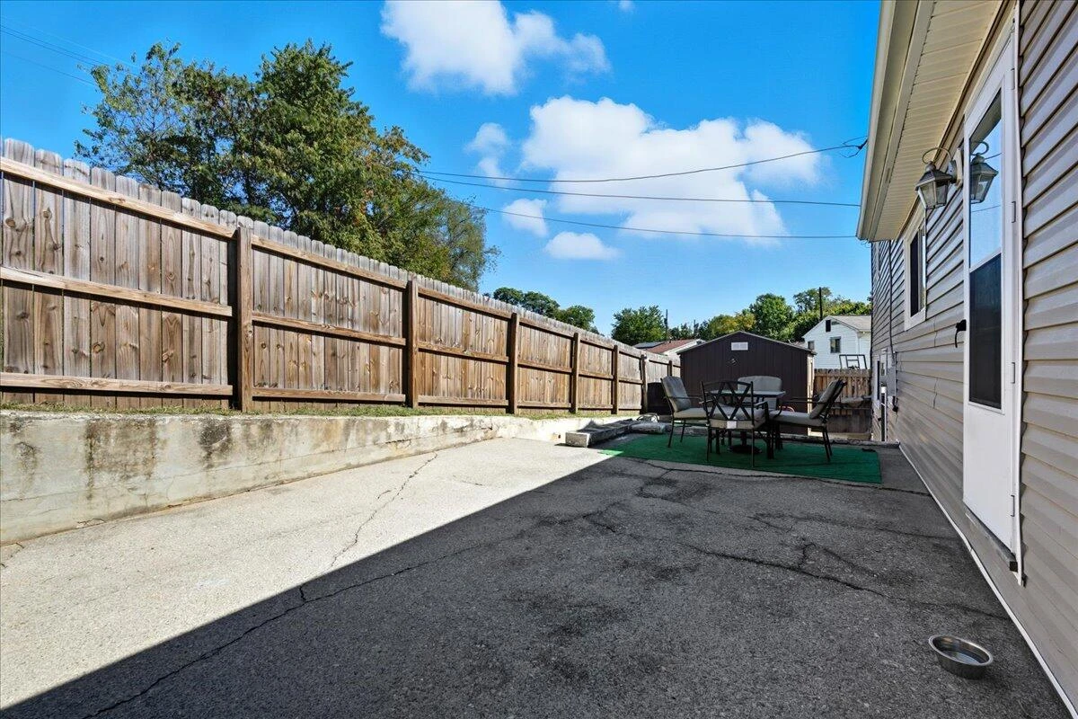 3907 Wilmont AVE - Photo 32