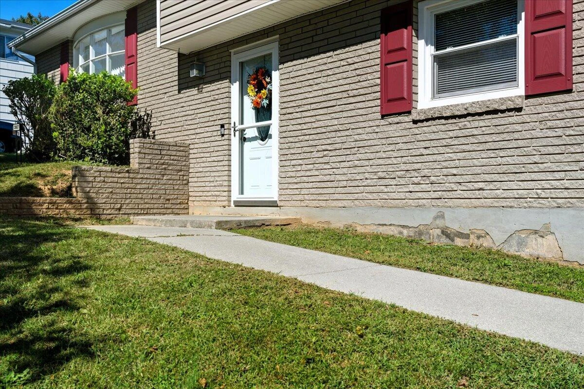 3907 Wilmont AVE - Photo 45