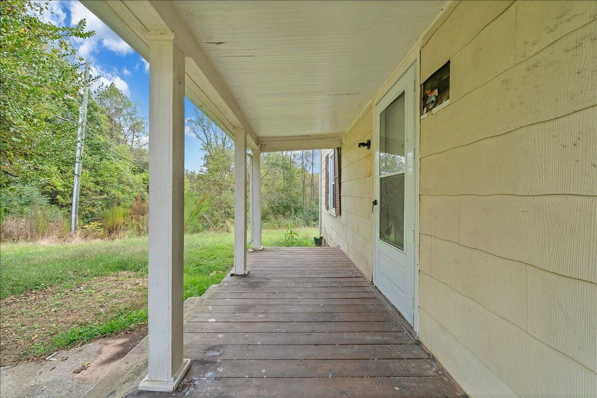 104 Claytor RD - Photo 16