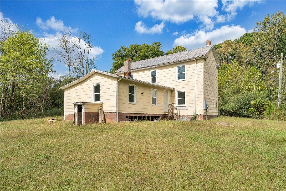 104 Claytor RD - Photo 22