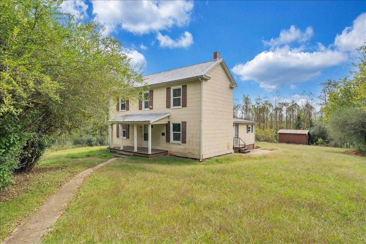 104 Claytor RD - Photo 32