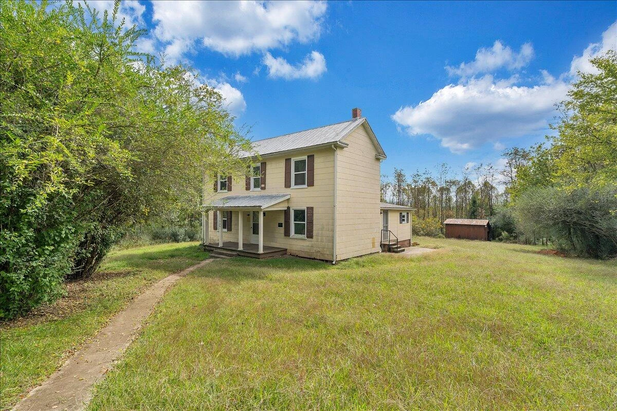 104 Claytor RD - Photo 33