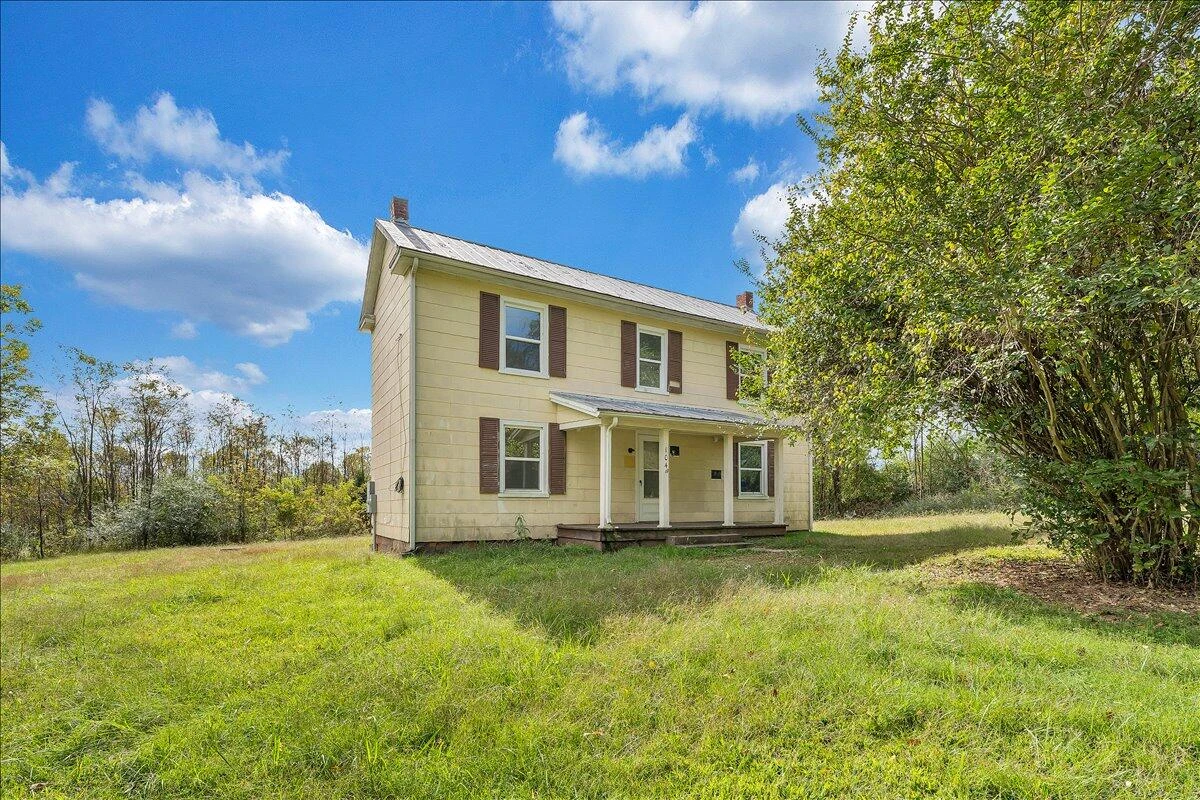 104 Claytor RD - Photo 38