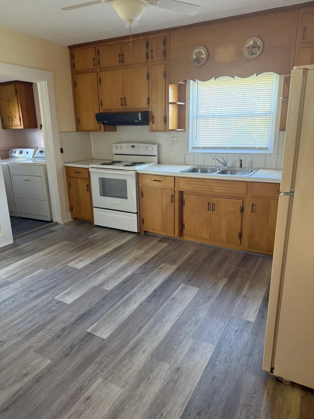 1081 Gretna RD - Photo 11