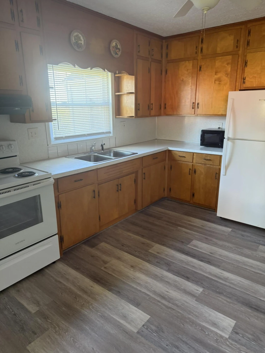 1081 Gretna RD - Photo 15