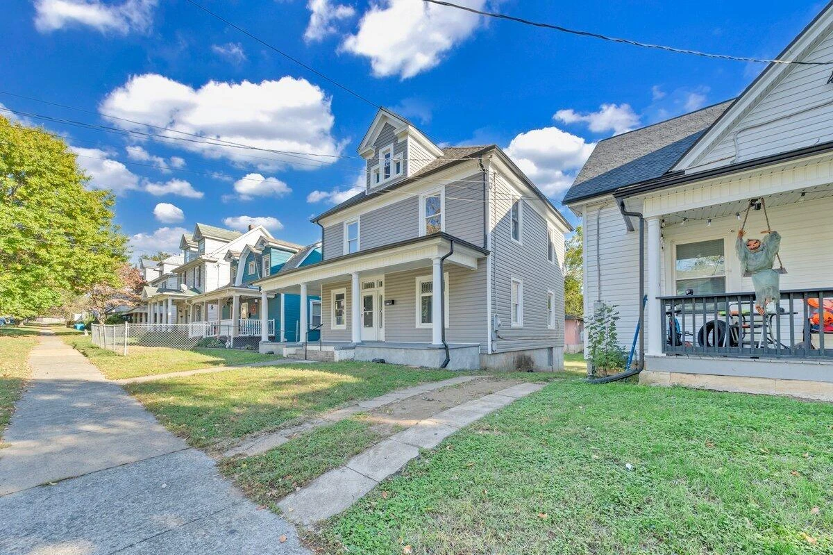 629 Highland AVE - Photo 11