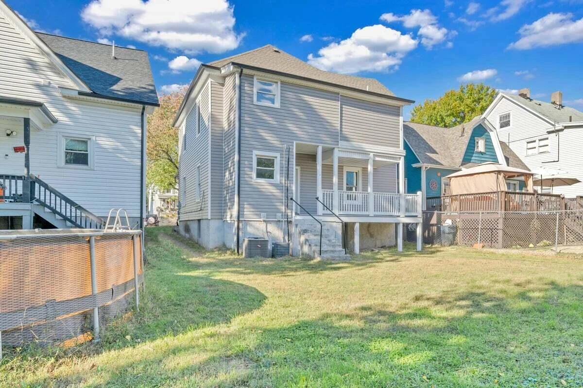 629 Highland AVE - Photo 15