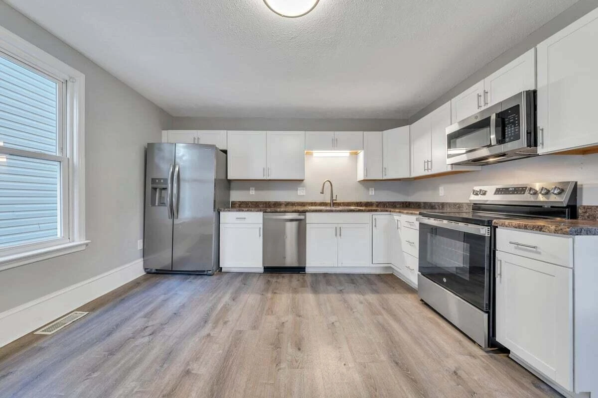 629 Highland AVE - Photo 36
